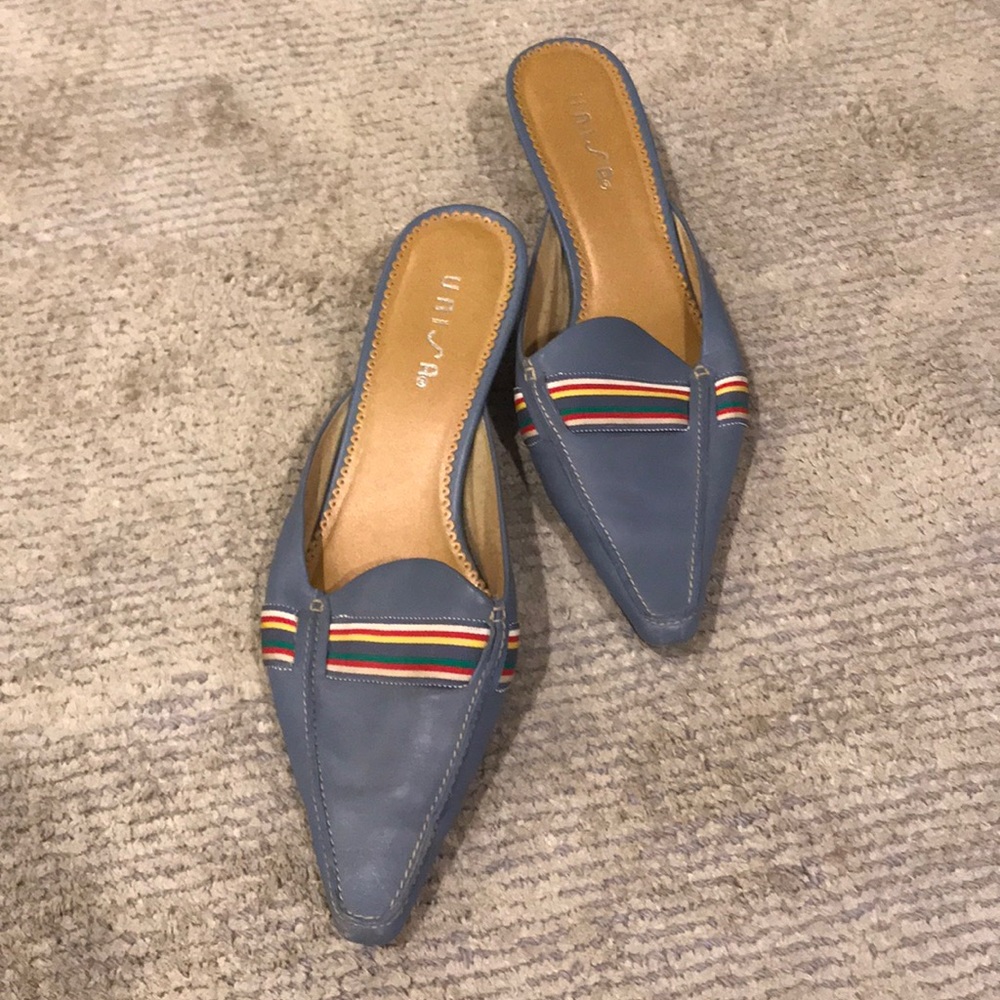 Slip shoes
